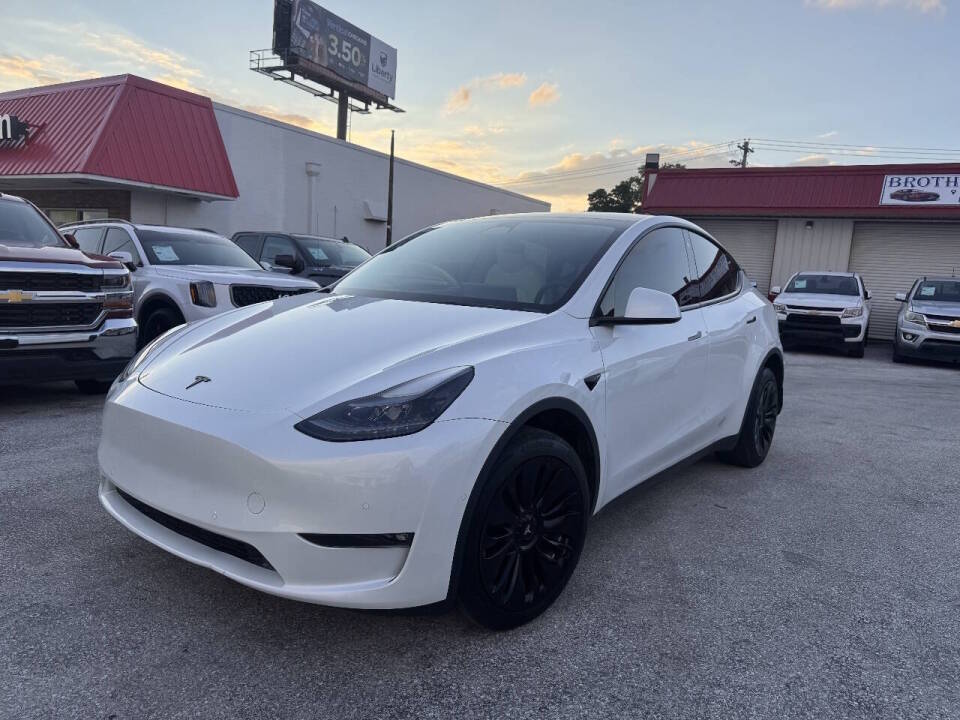 tesla model y 2022 7SAYGDEE0NF535884 image tesla model y 2022 7SAYGDEE0NF535884 image